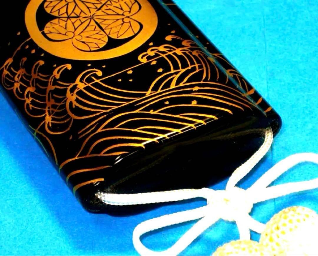 水戸黄門　印籠　三つ葉葵　葵