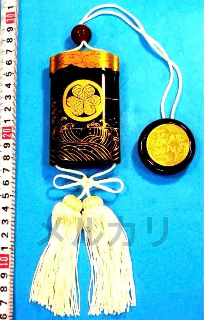 水戸黄門　印籠　三つ葉葵　葵