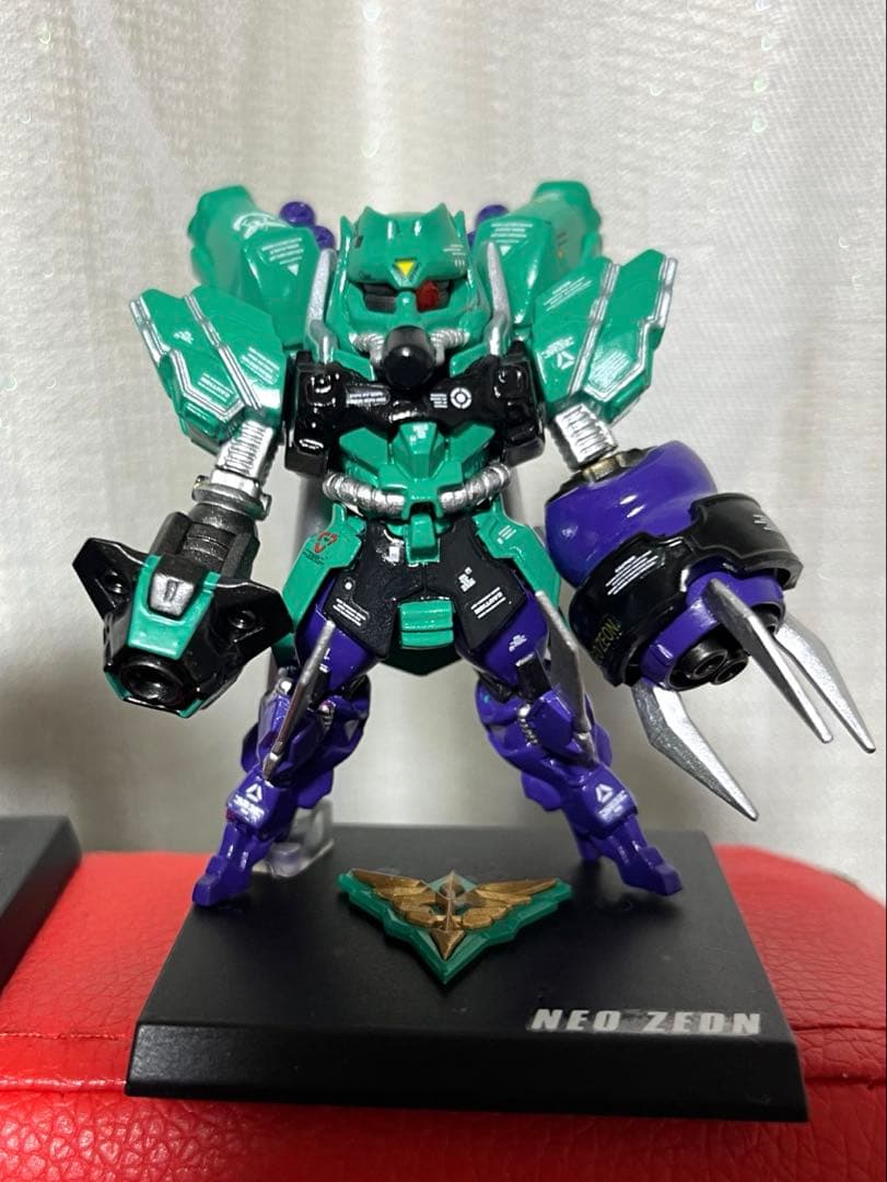 創作イフリート改、ララァ専用ローゼンズール