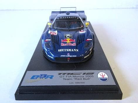 特価 BBR (1/43) マセラティ MC12 Red Bull