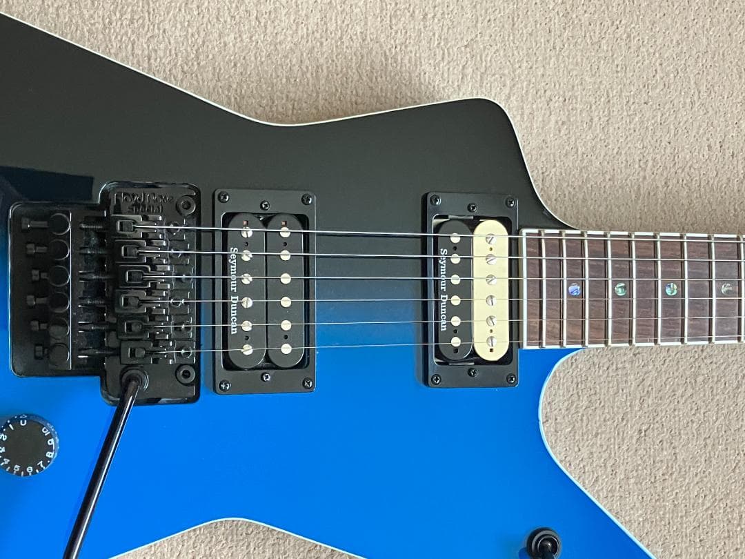 ギター DEAN ML 79 Floyd Duncans Blue Black Fade