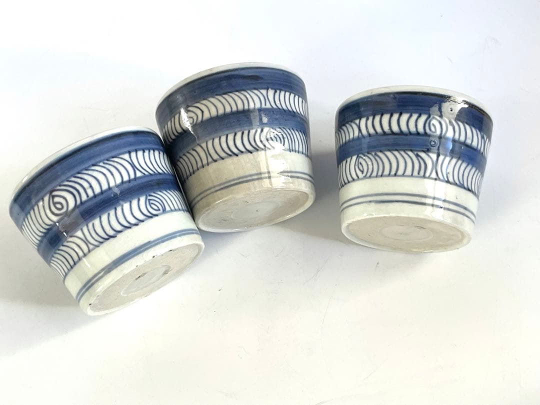 骨董　アンティーク　古伊万里　染付　馬の目　観世水　蕎麦猪口　3点