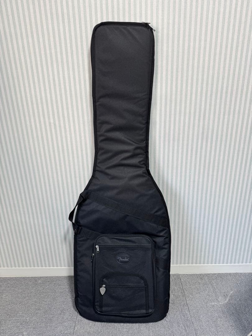 ベース Fender Player Plus Jazz Bass