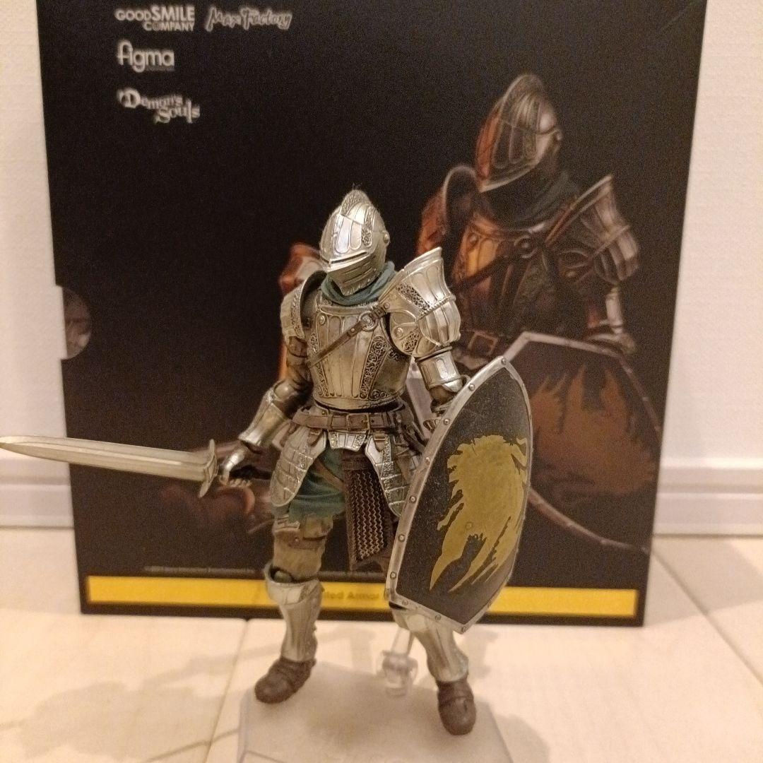 Demon's Souls Knight フリューテッドアーマー　figma