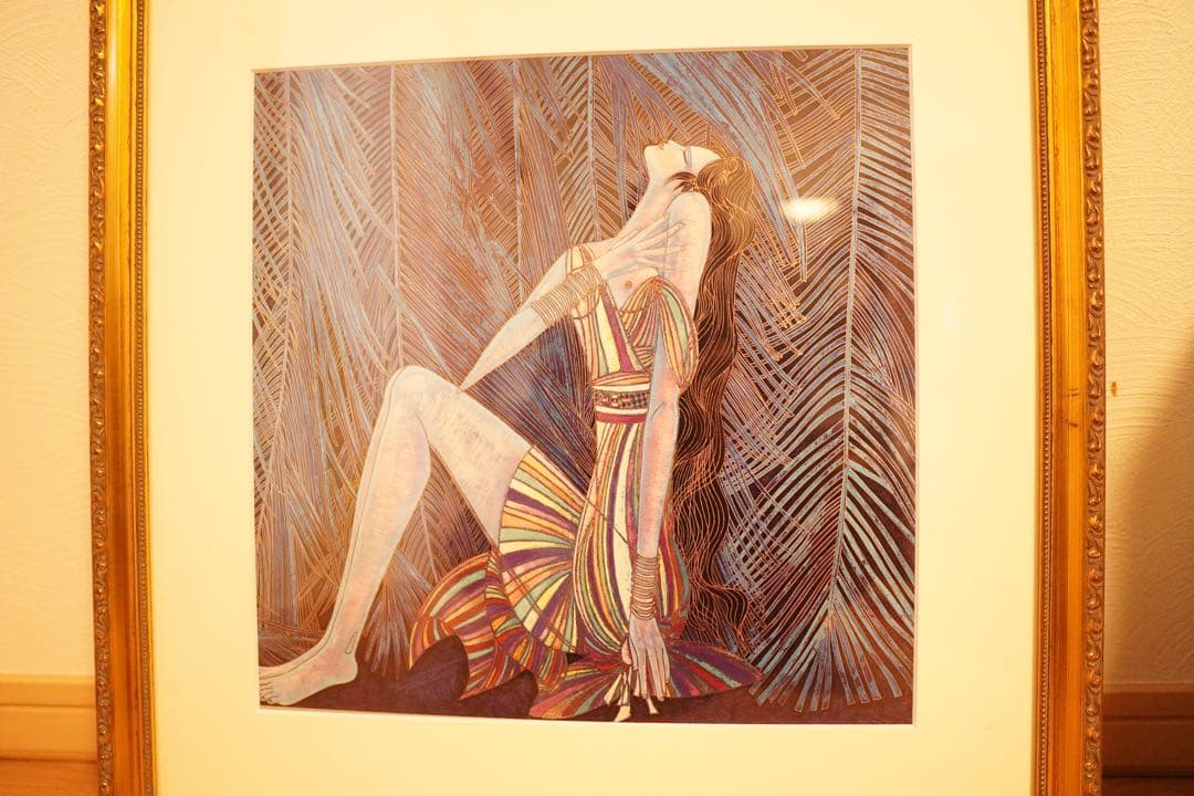 リトグラフ 女性像 金色フレーム付き