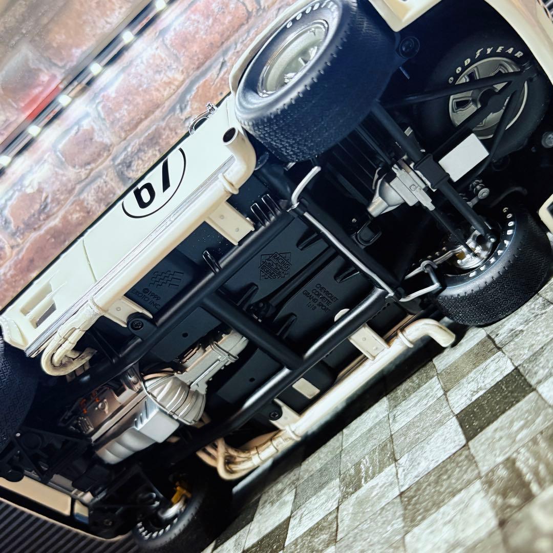 1/18 EXOTO シボレー シャパラル コルベット グランスポーツ 1964