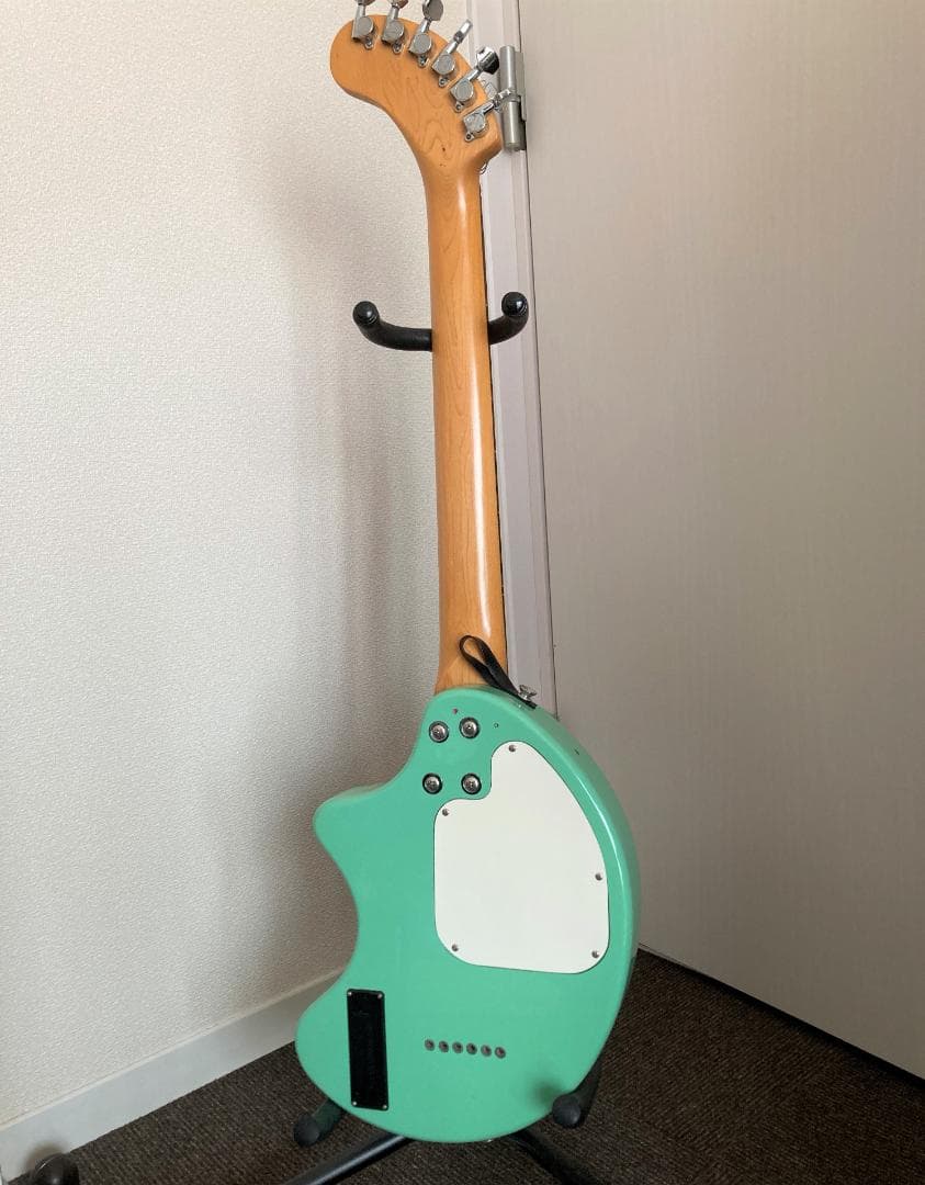 FERNANDES ZO-3　パステルグリーン　専用ソフトケース付き