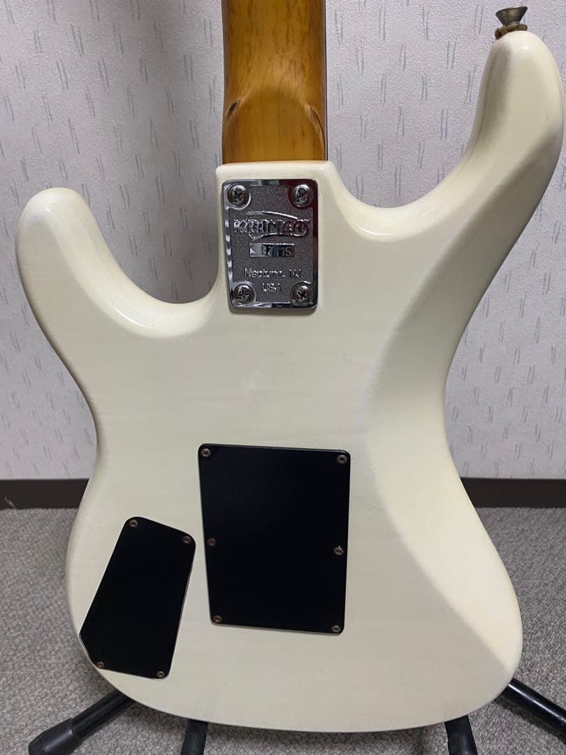 KRAMER STRIKER 100ST ホワイト エレキギター