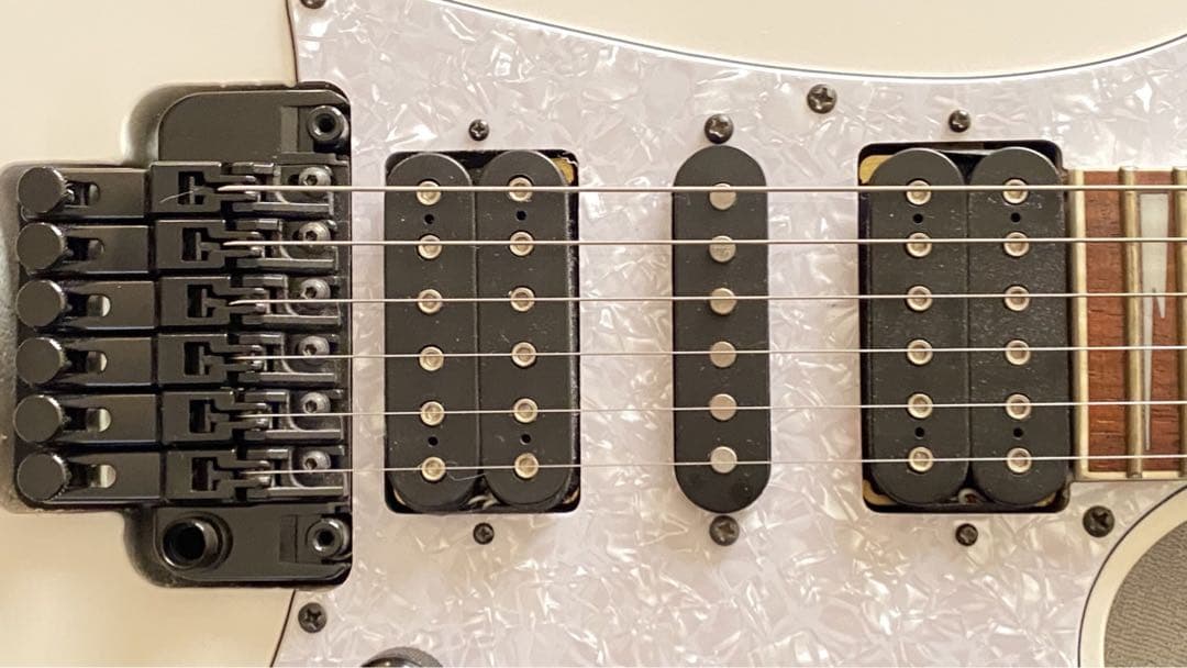 Ibanez RG350DXZ エレキギター ホワイト