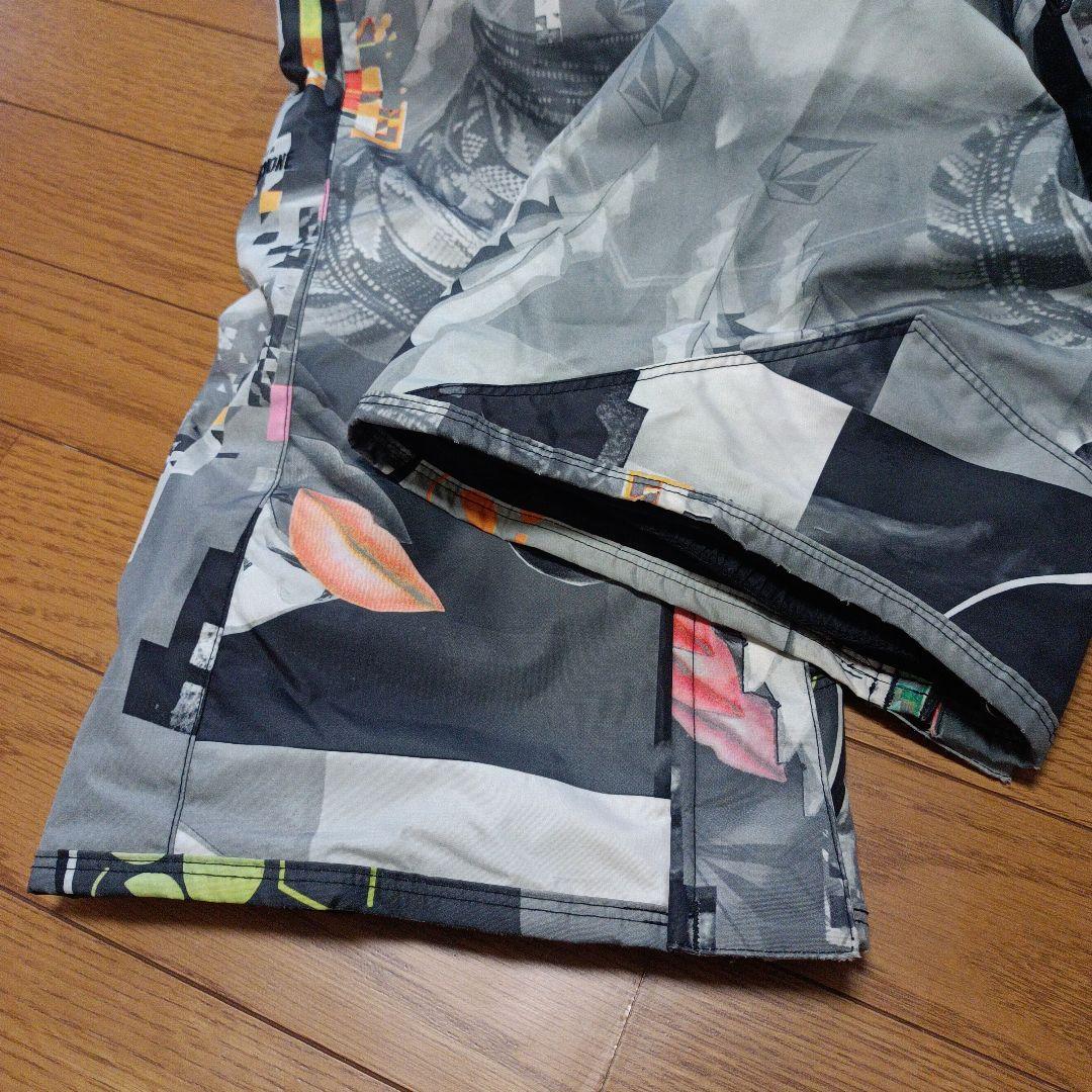 【希少】VOLCOM スノボーウェア　nimbus　上下　S