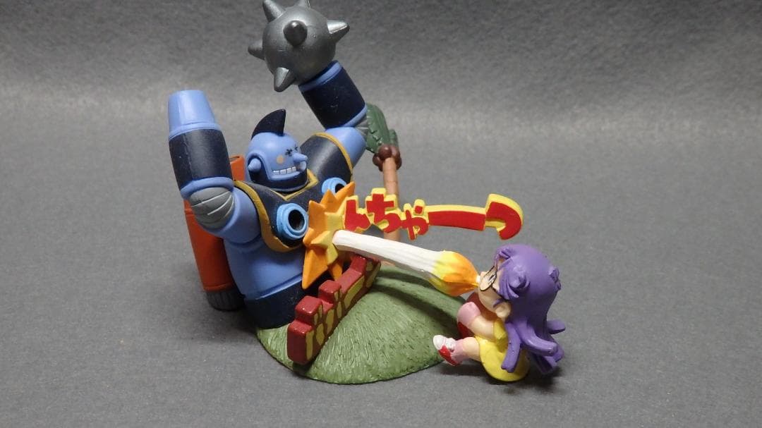 Dr ドクタースランプ アラレちゃん HGガシャポン アラレ ガっちゃん