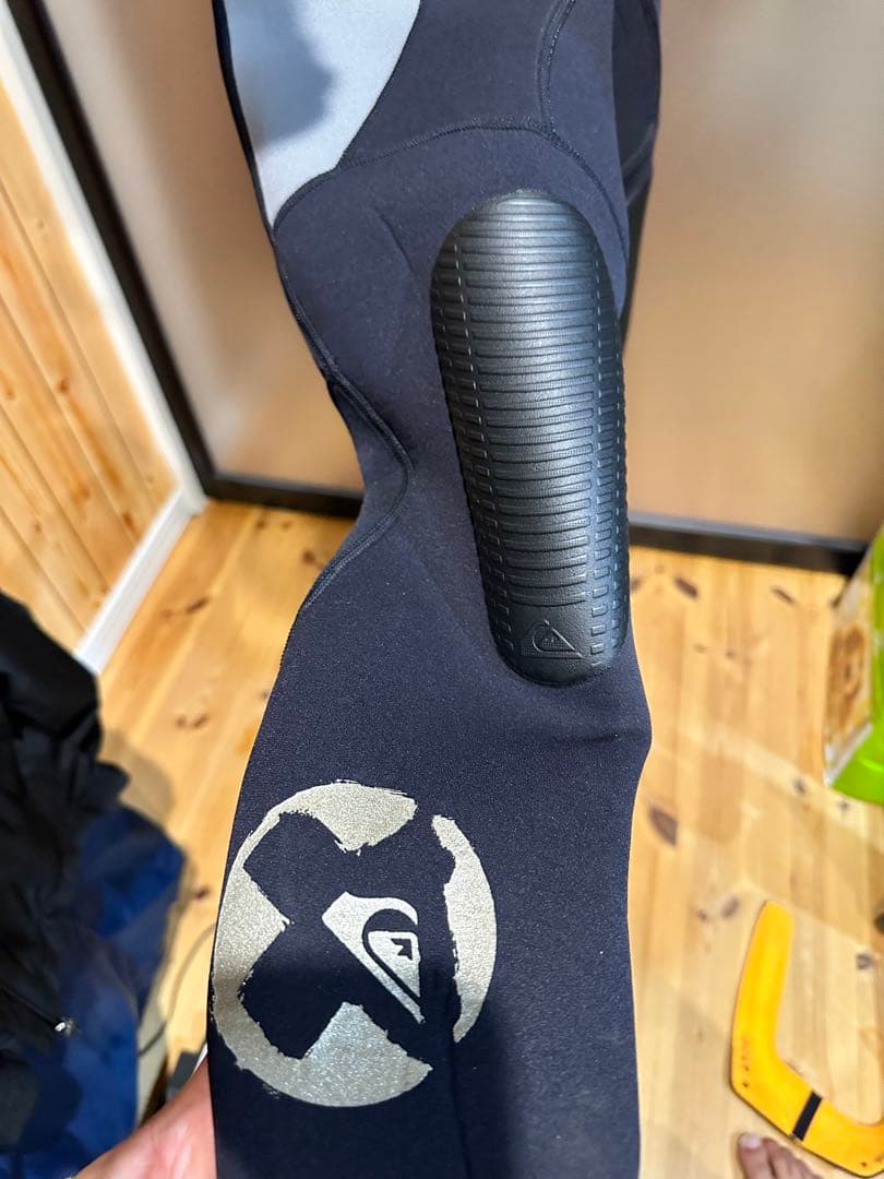 クイックシルバー ウェット サーフィン おそらく3mm