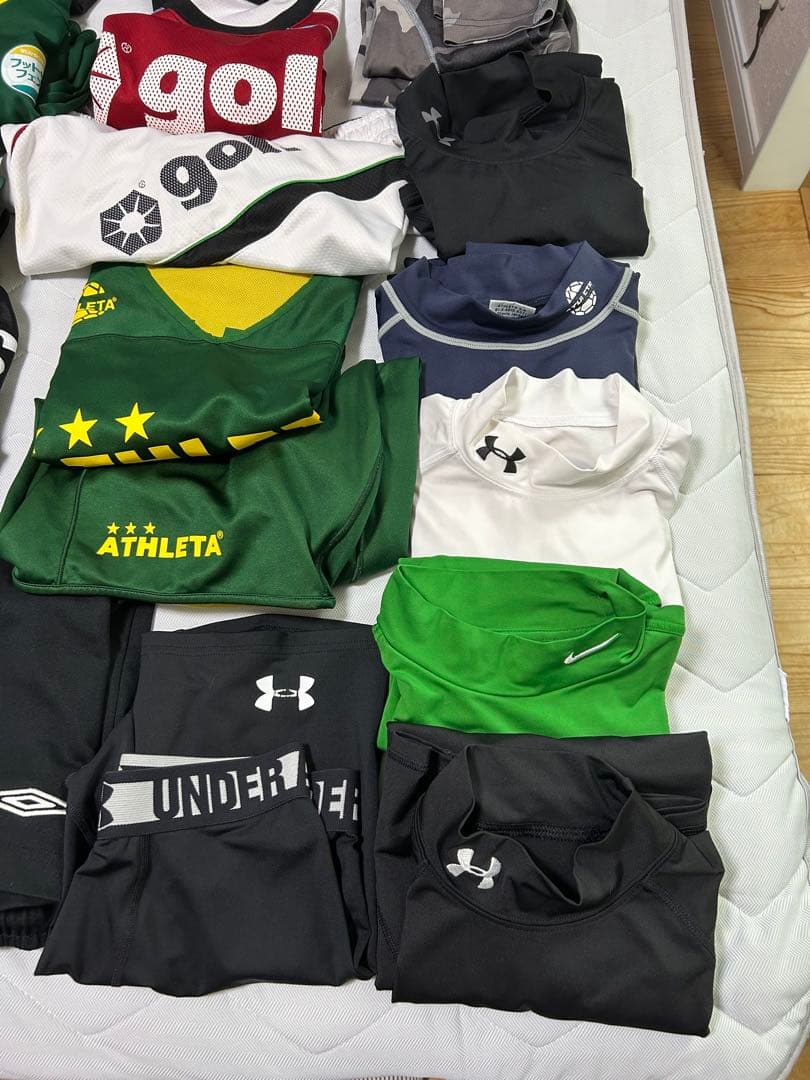 サッカーウェアセット（Under Armour, Nike, ATHLETA他）