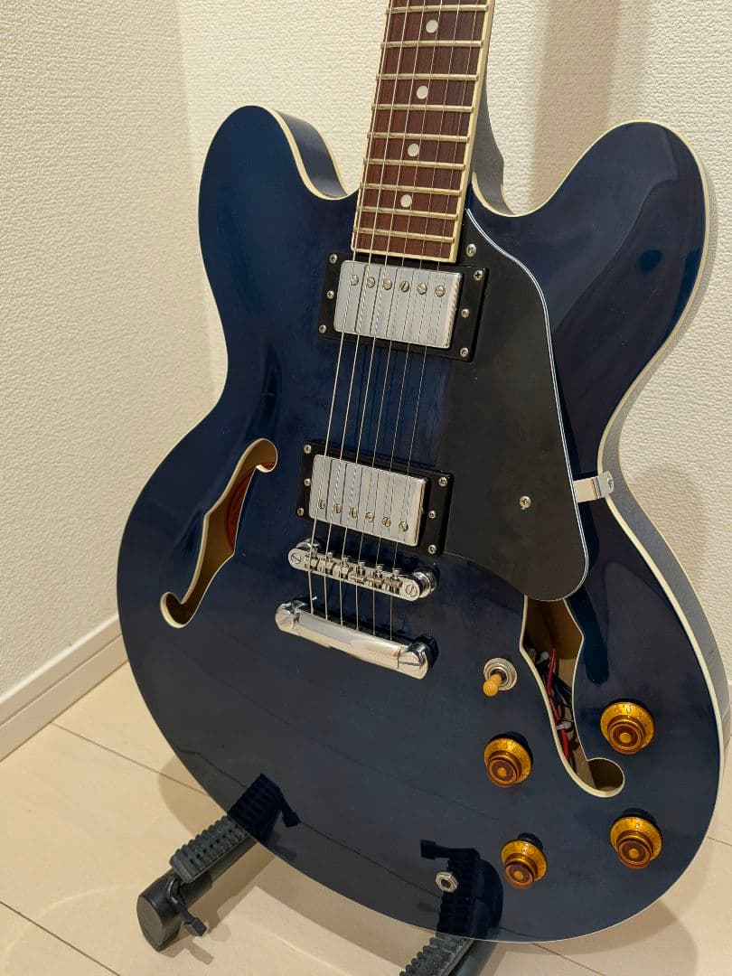 TOKAI ES-335タイプ セミアコギター ES86SBL