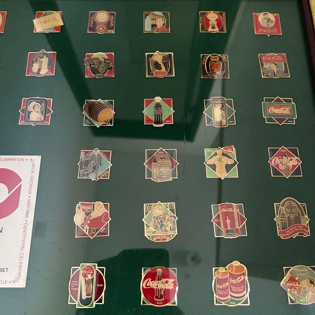 コカ・コーラ ピンバッジセット 額装品/ 100周年 1886-1986 限定品