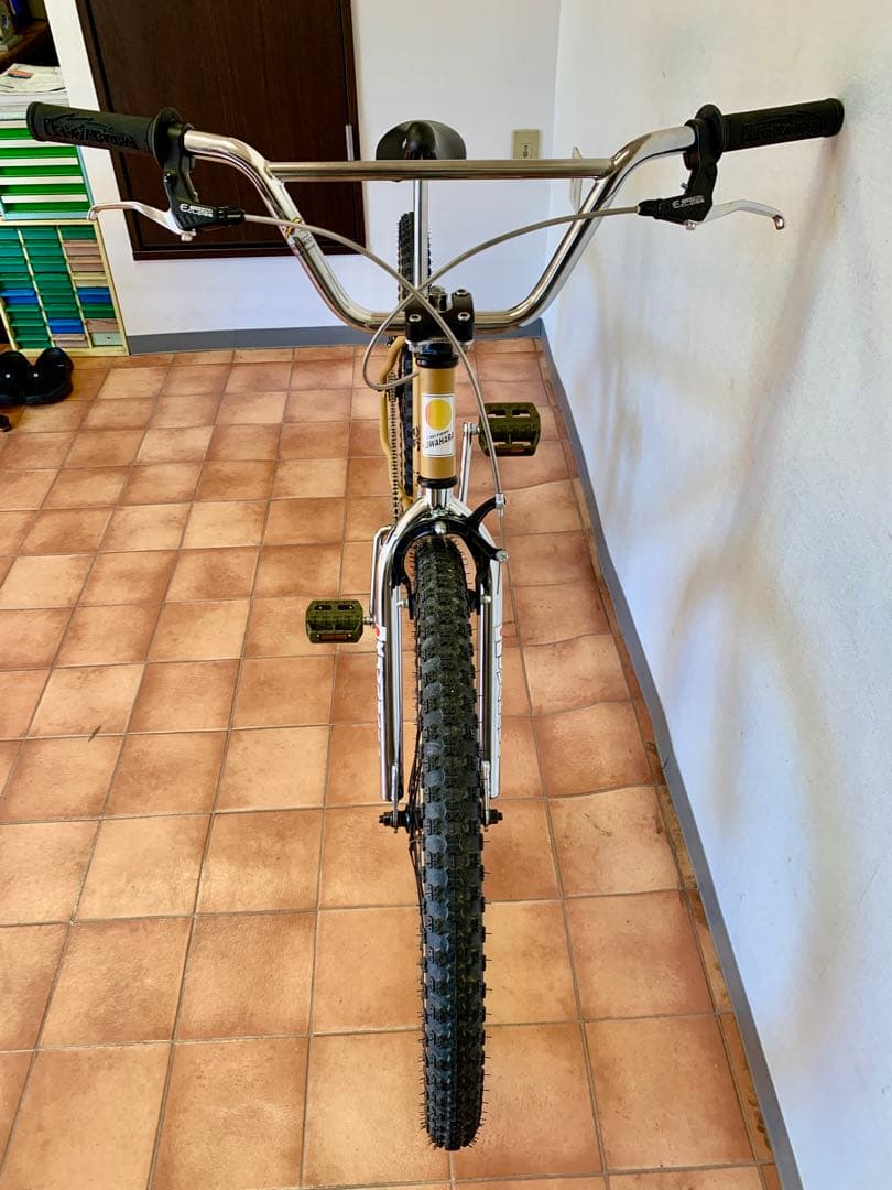 KUWAHARA TIME SURVIVOR 26 限定車 美品