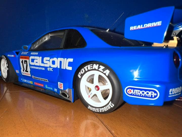 オートアート1/18日産スカイラインGTR