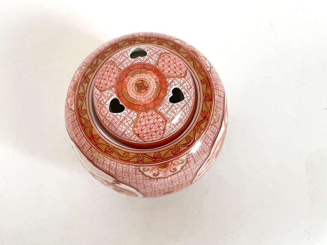 陶芸家　福島武山　九谷焼　細密赤絵　三つ足　香炉　香爐　鳳凰　菊　大黒　箱なし