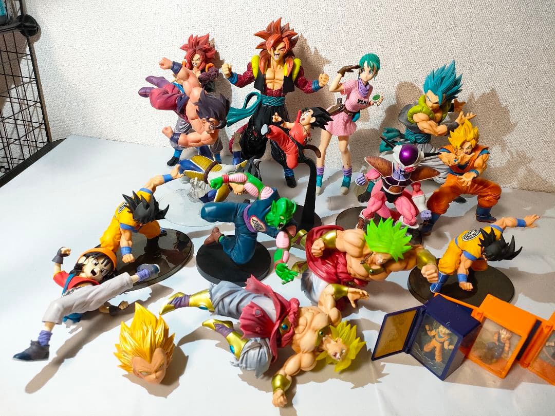 ☆　ドラゴンボールフィギュア　まとめ売り　ゴジータ　孫悟空　ベジータ　ブルマ　他