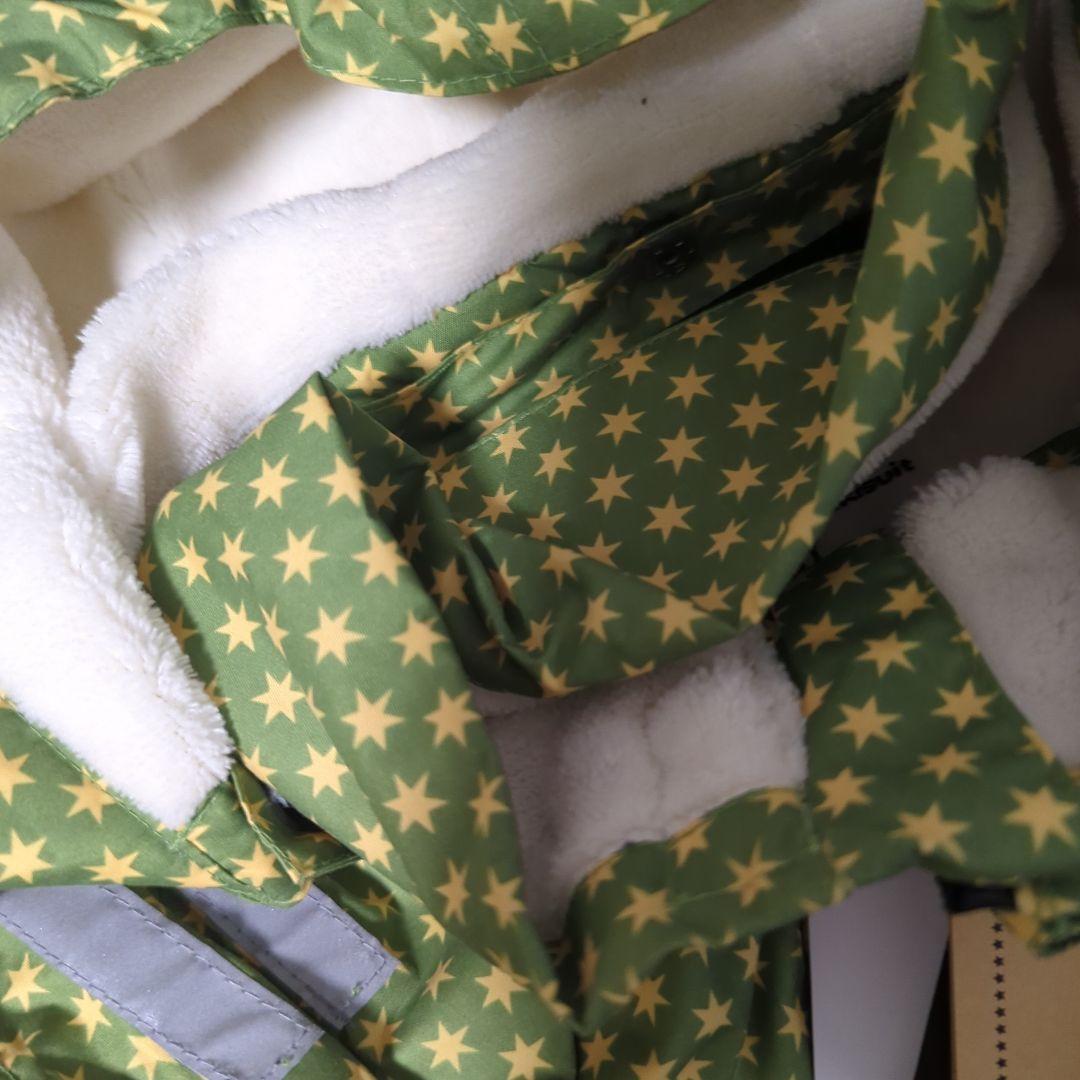 【新品未使用】ducksday 子ども用 緑色星柄スキーウェア