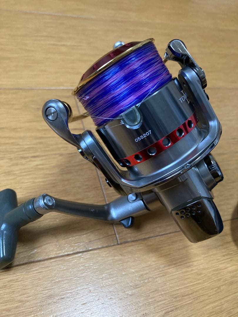 ダイワ リールトーナメントISO Z2500LB