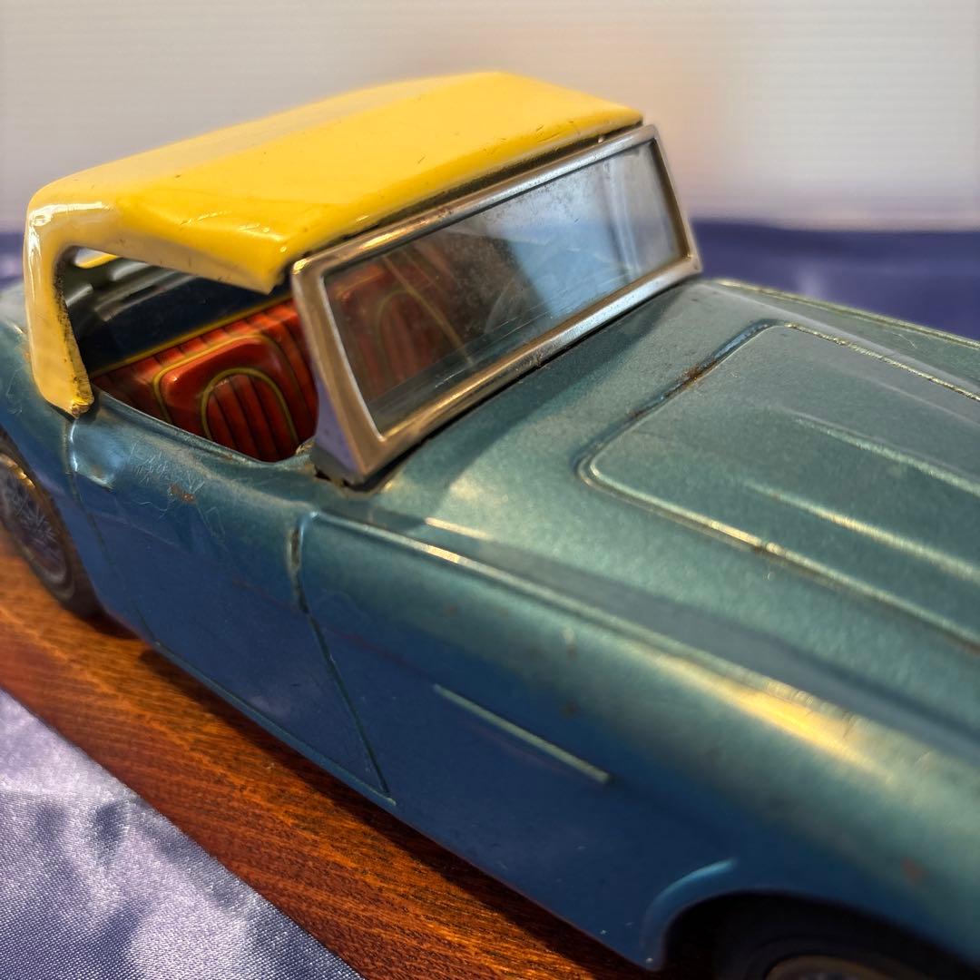 バンダイ(萬代屋)オースチン ヒーレー ブリキ 当時物