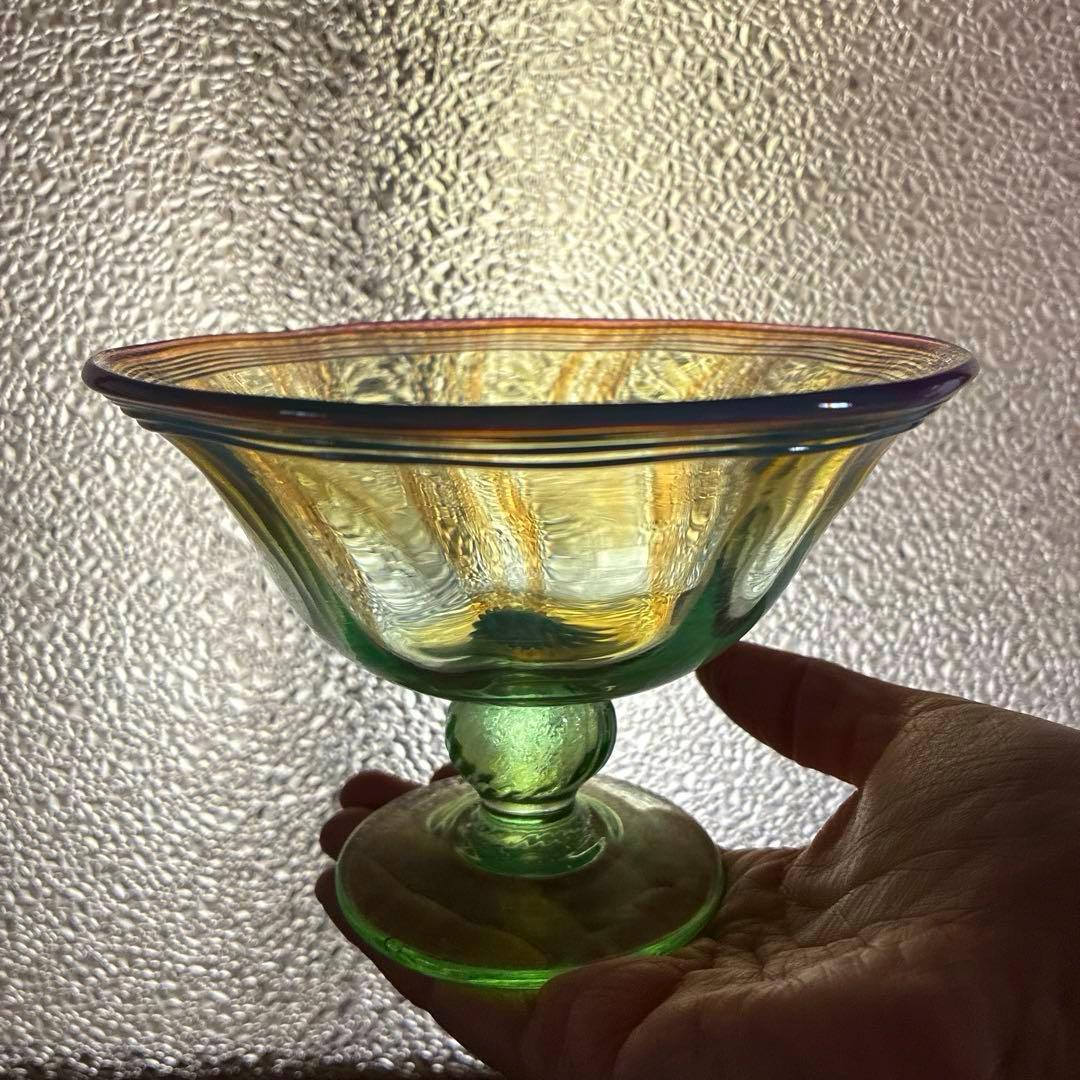 骨董　時代ガラス　希少　若草色　乳白色暈し　桃色千段巻き　氷コップ　ウラン