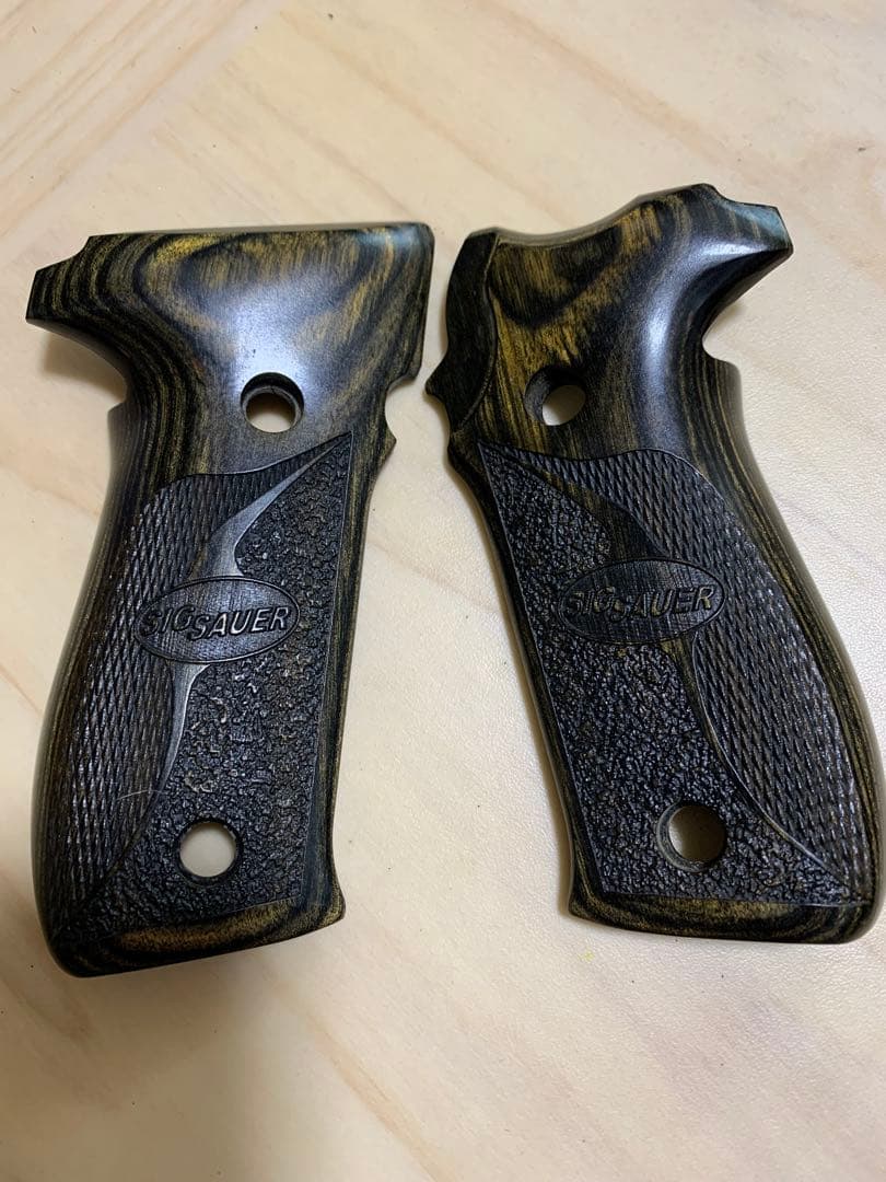 美品　希少東京マルイ シグ P226アルタモン木製グリップ　ブラックウォーター