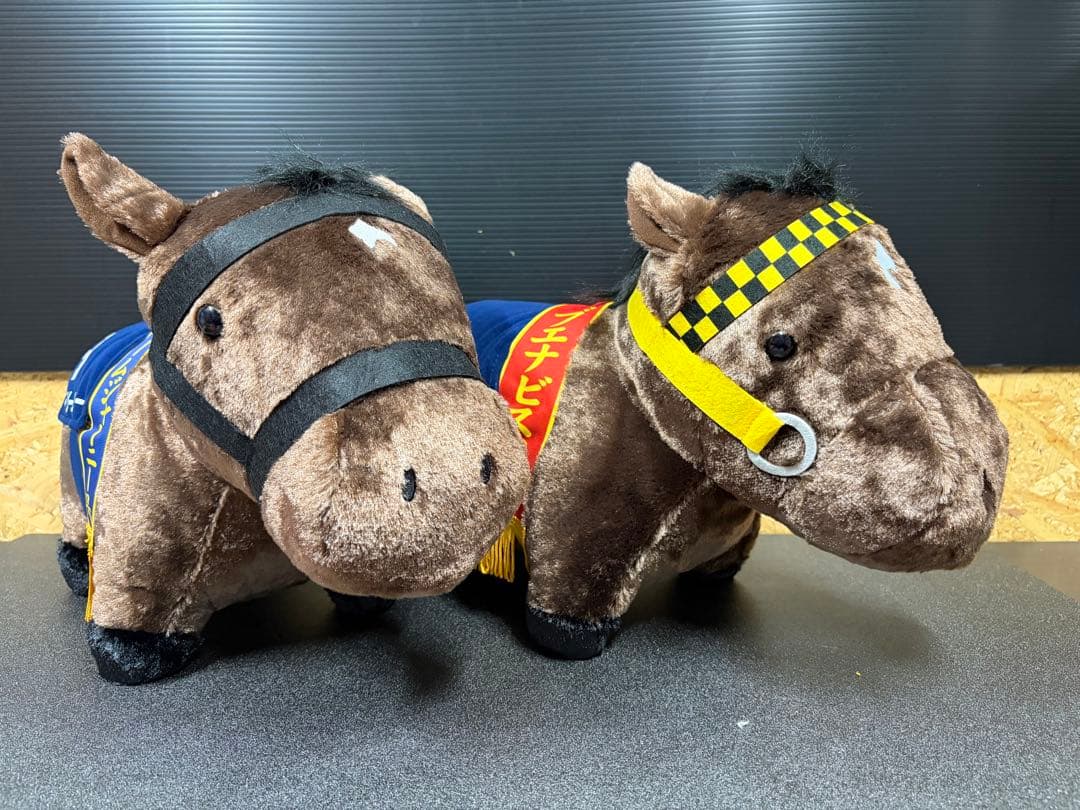 サラブレッドコレクションBIG 9体　+ ねそべりBIG2体