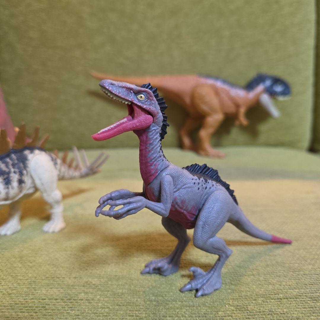 マテル　ジュラシックワールド　スコルピオヴェナトル　トロオドン