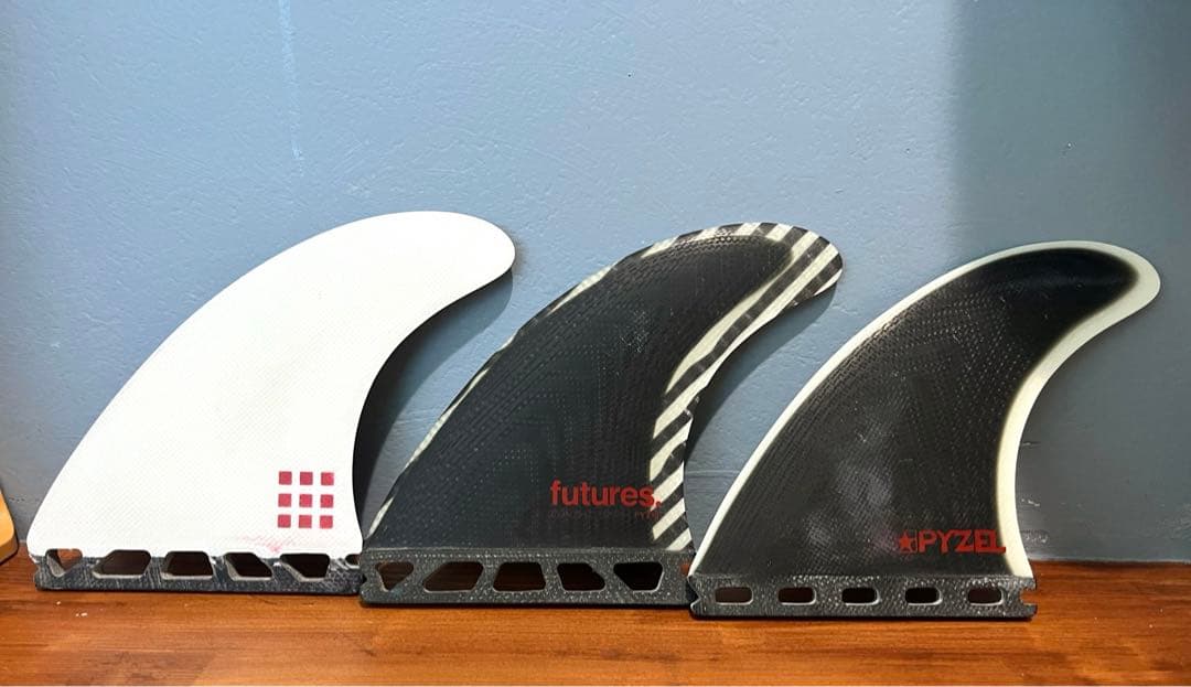 パイゼル (M) コントロール　フューチャーフィン トライフィン サーフィン