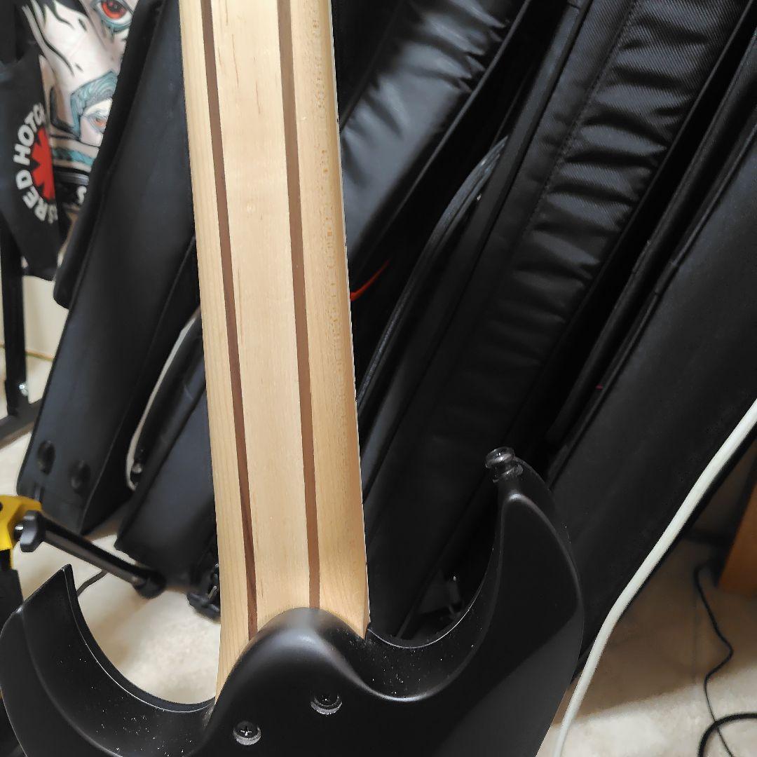 Ibanez8弦 エレキギター ブラック 24フレット