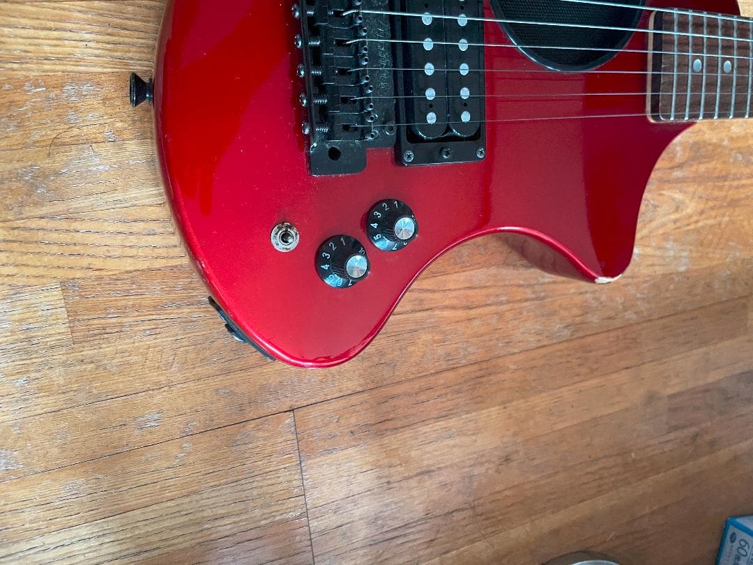 e*i様 訳アリ品　フェルナンデス　ZO-3　芸達者　メタリックレッド　トーン追