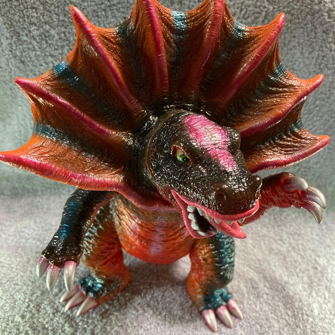 b*l様 フューチャーモデルズ　楳図かずお　彩色指定バージョン　ジラース