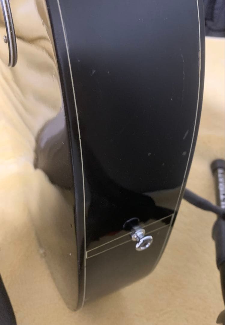 T*i様 【傷あり】K. Yairi エレアコ 型番不明 サウンドホール無し　黒