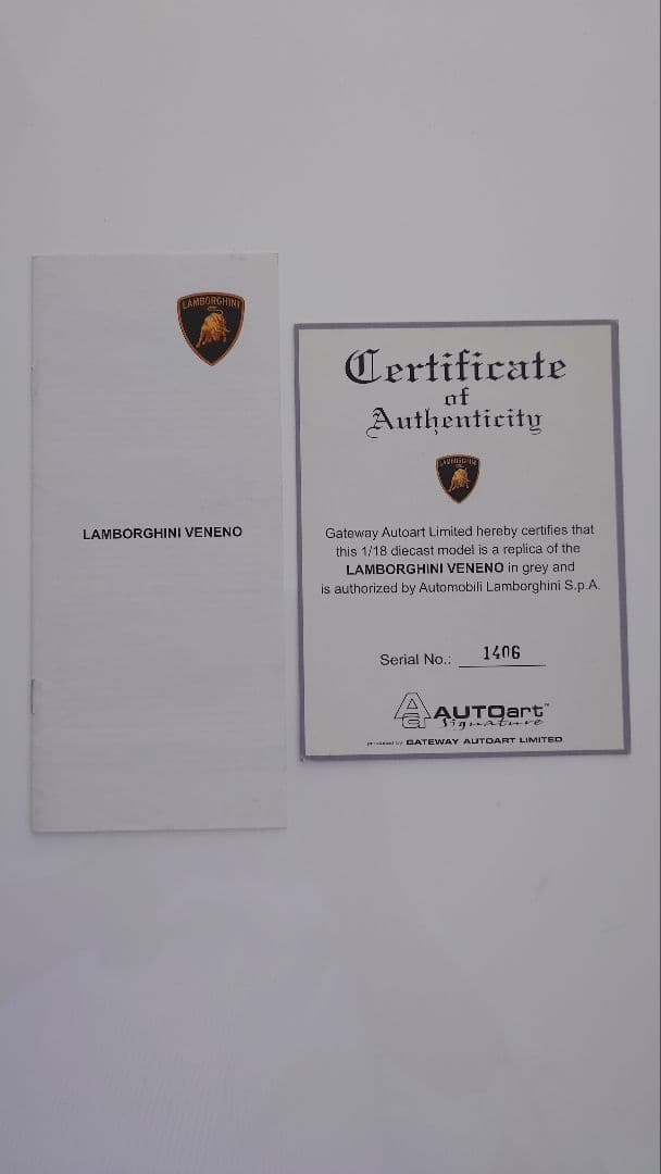 【稀少】ランボルギーニ ヴェネーノ 1/18 【AUTOART】