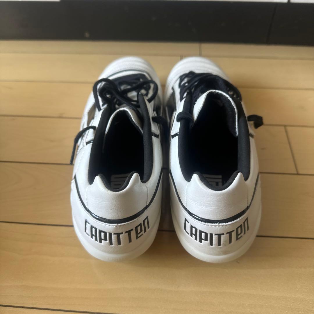 サッカースパイク25.5cm CAPITTEN