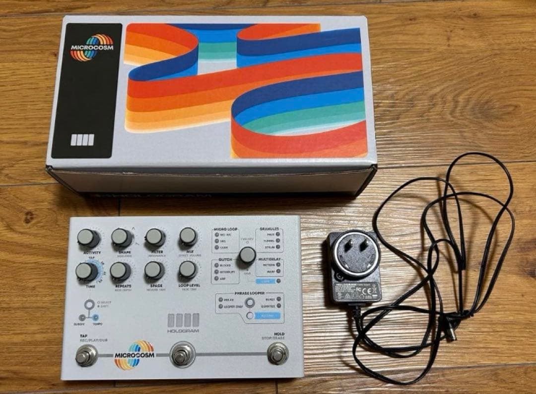 Hologram Microcosm ホログラム マイクロコズム