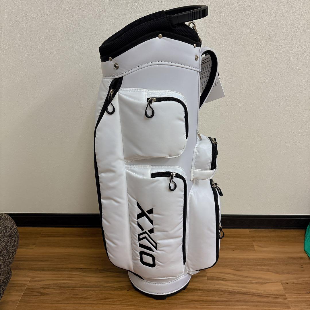 新品未使用　タグ付き　XXIO キャディバッグ ホワイト