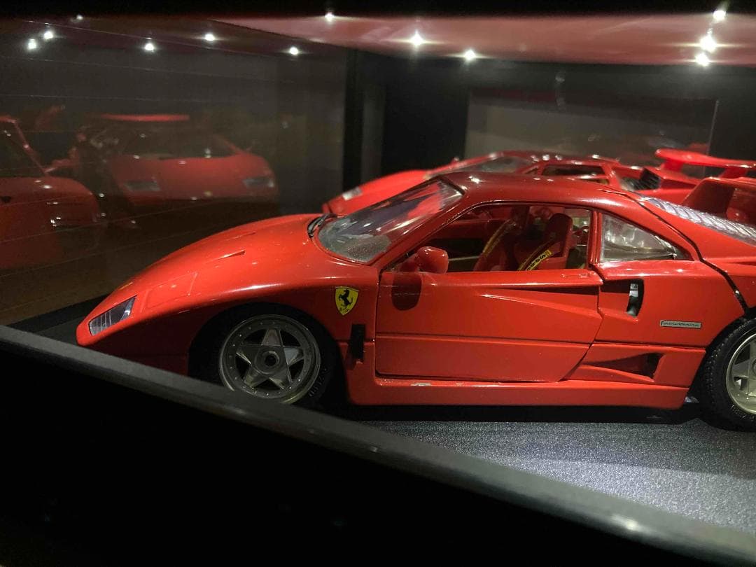 ミニカー用ジオラマ：1/18 ガレージ／BLACK FRIDAY SALE！