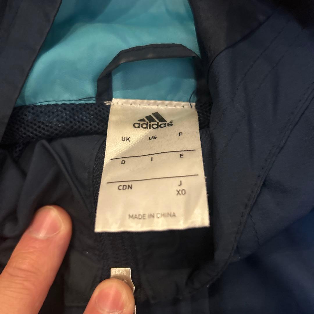 リコーブラックラムズ　パーカー