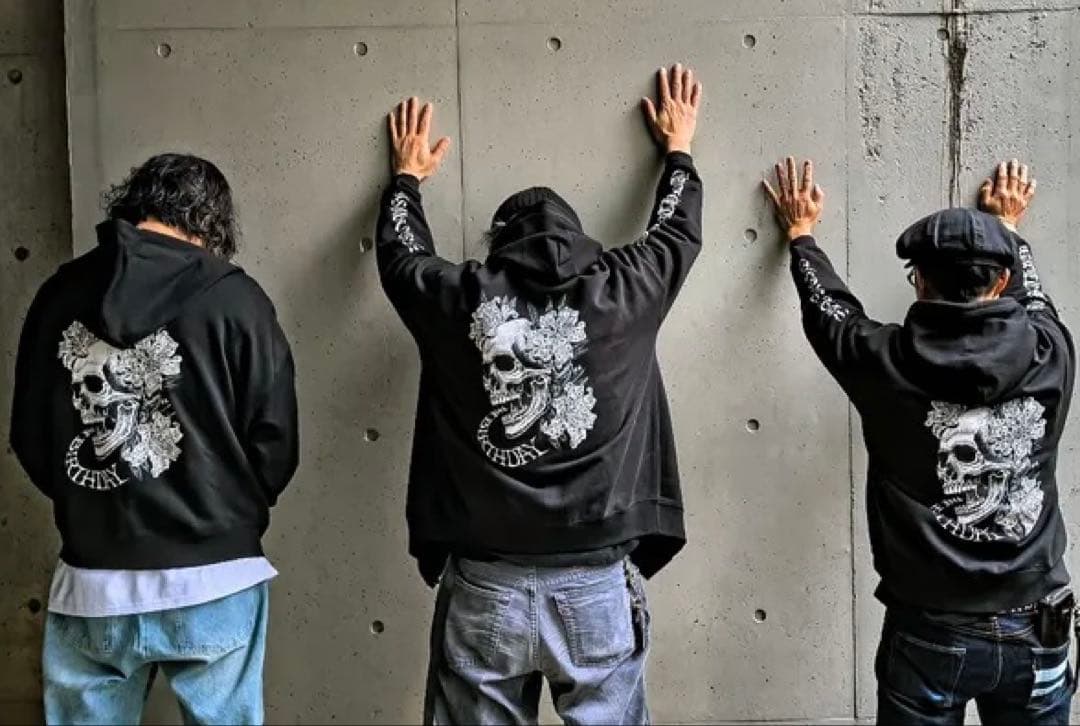 【新品未使用】 The Birthdayフーディー L