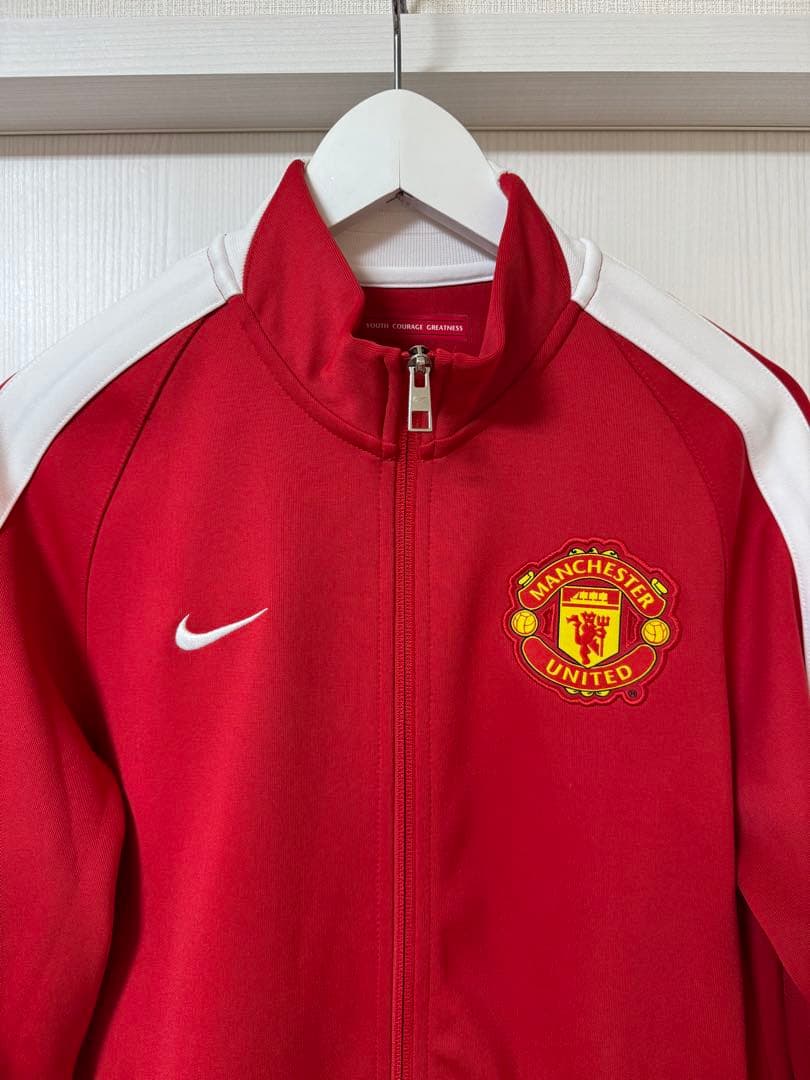 ☆マンチェスターユナイテッド　ジャージ　トレーニングウェア　Mサイズ