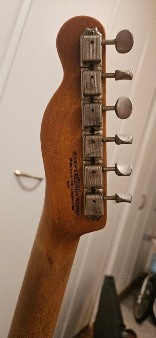 scoop Telecaster サンバースト ハードケース付き