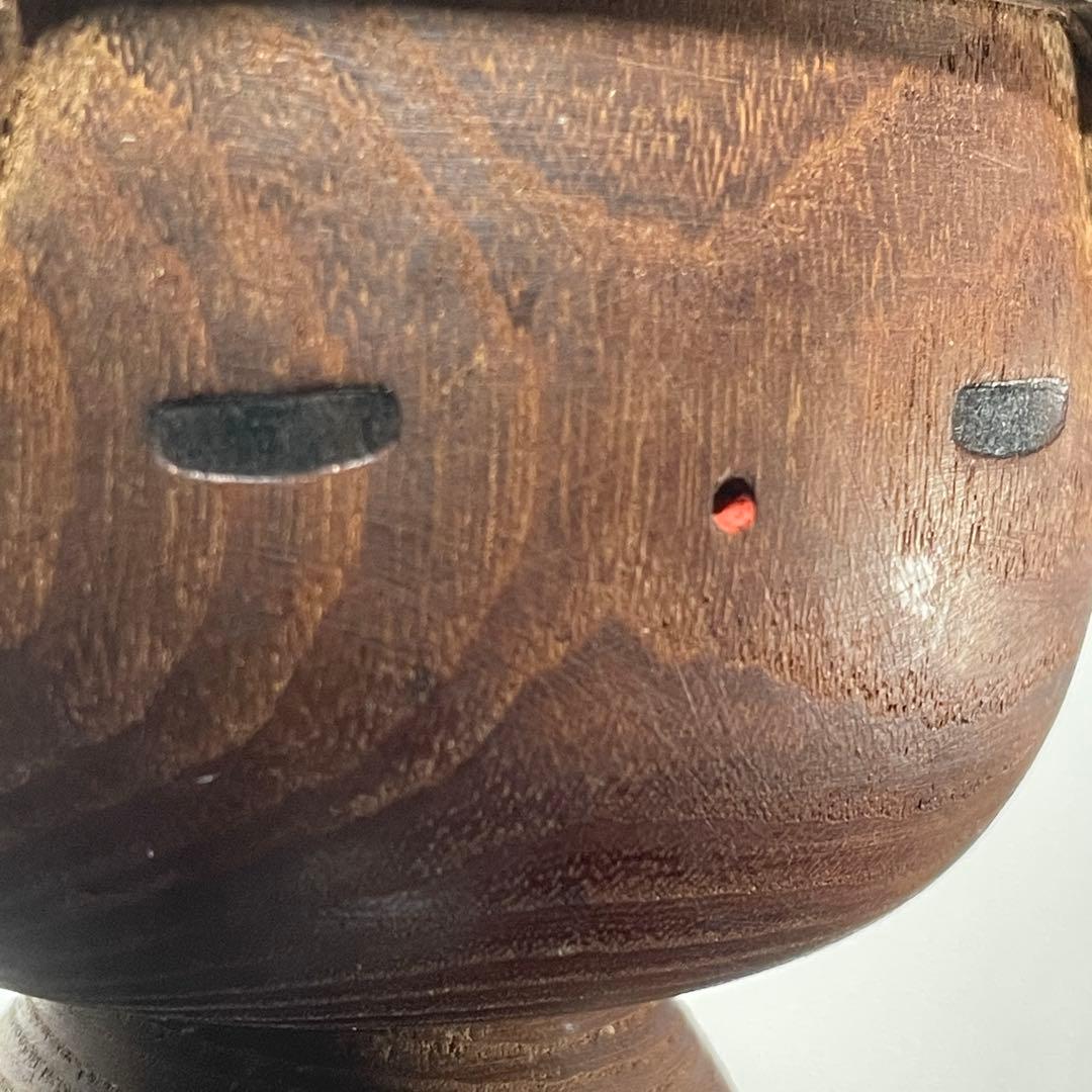 【山中三平】創作こけし｜おかっぱ 伏し目 花模様｜三平こけし 約19cm