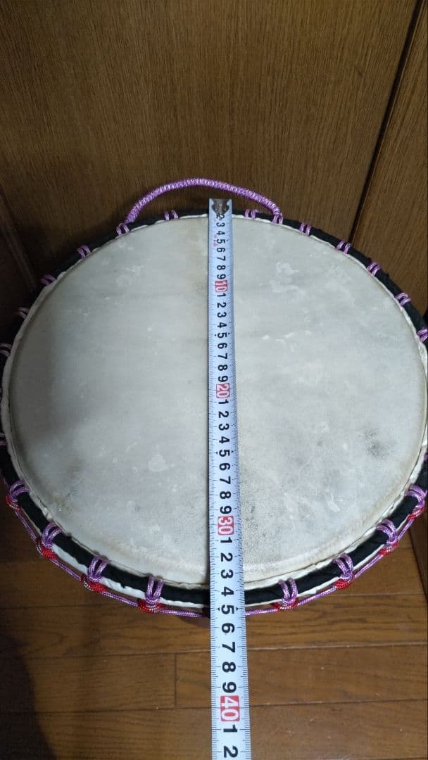 ジャンベ　西アフリカの太鼓