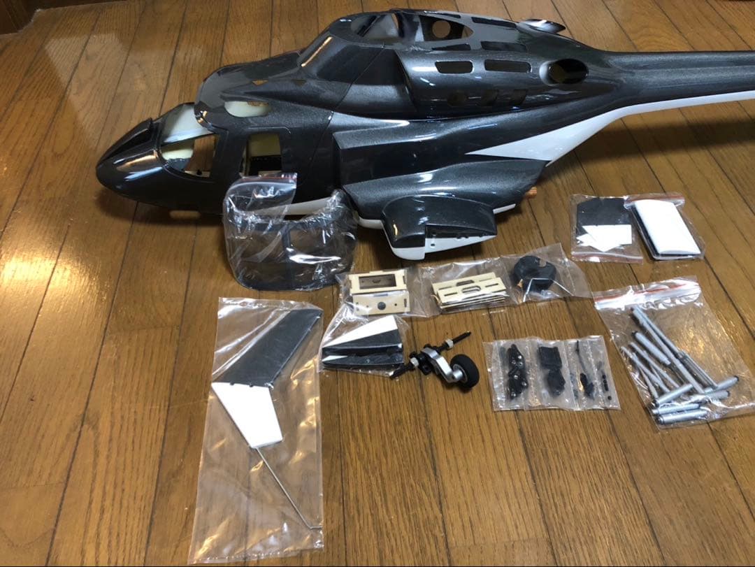パ*ン様 未使用ラジコンヘリコプター用エアーウルフ