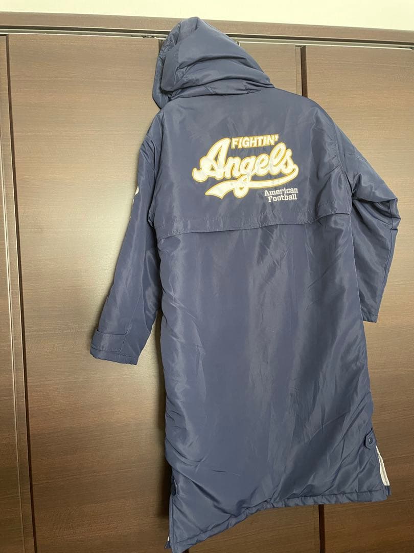 大阪産業大学附属高等学校　FIGHTIN' Angels ベンチコート