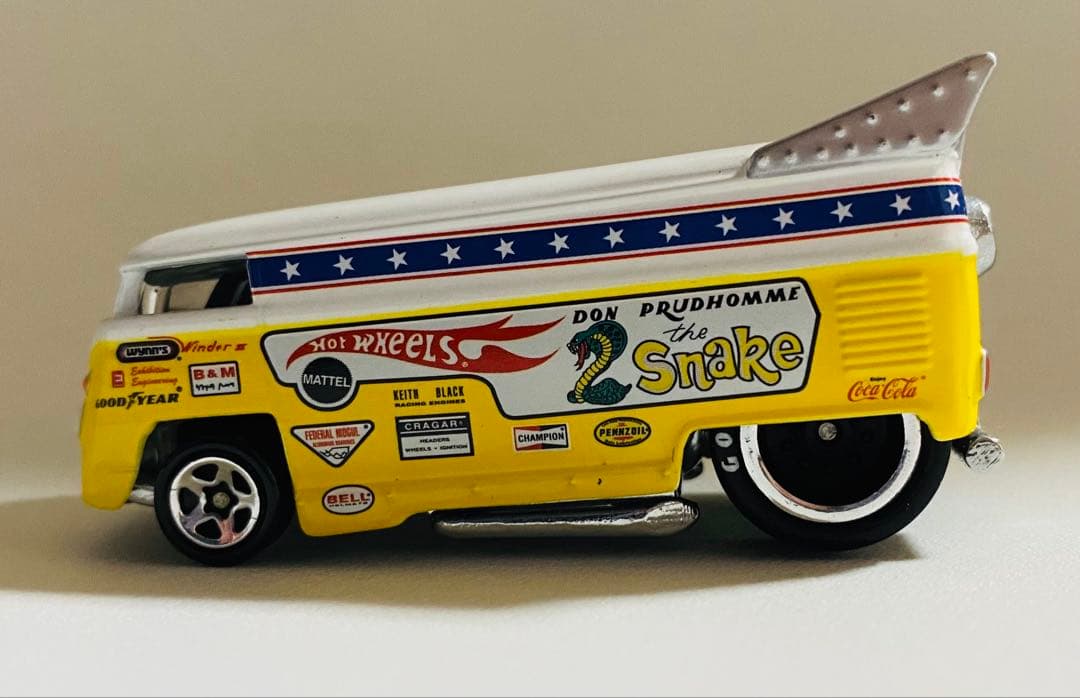 ホットウィール　マングース&スネーク　ドラッグバス