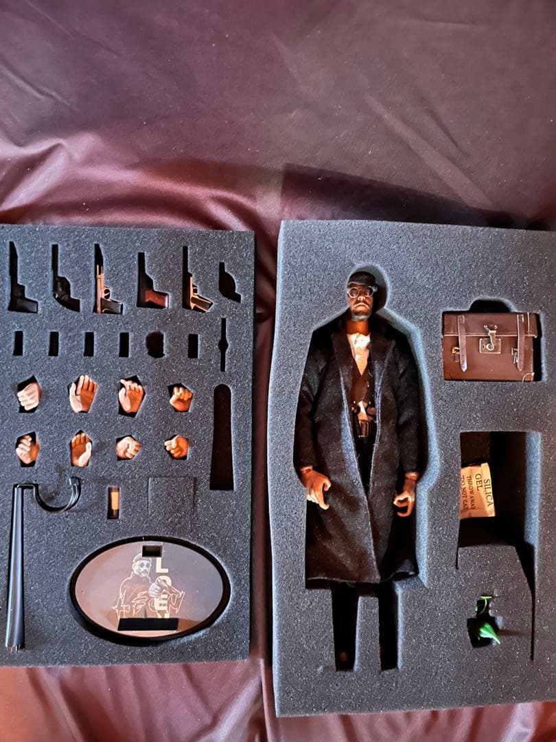 ARTOYS　1/6　Leon/ レオン　ジャン・レノ　フィギュア